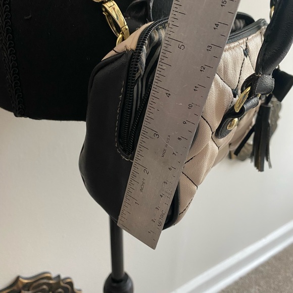 Betsy Johnson small crossbody purse. - Picture 3 of 6